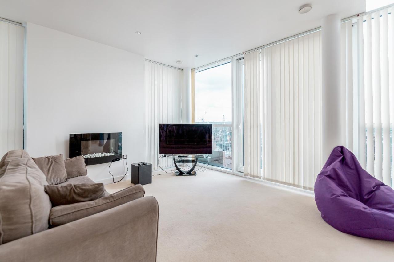 Premium Excel 3 & 2 Bedrooms London Exterior photo