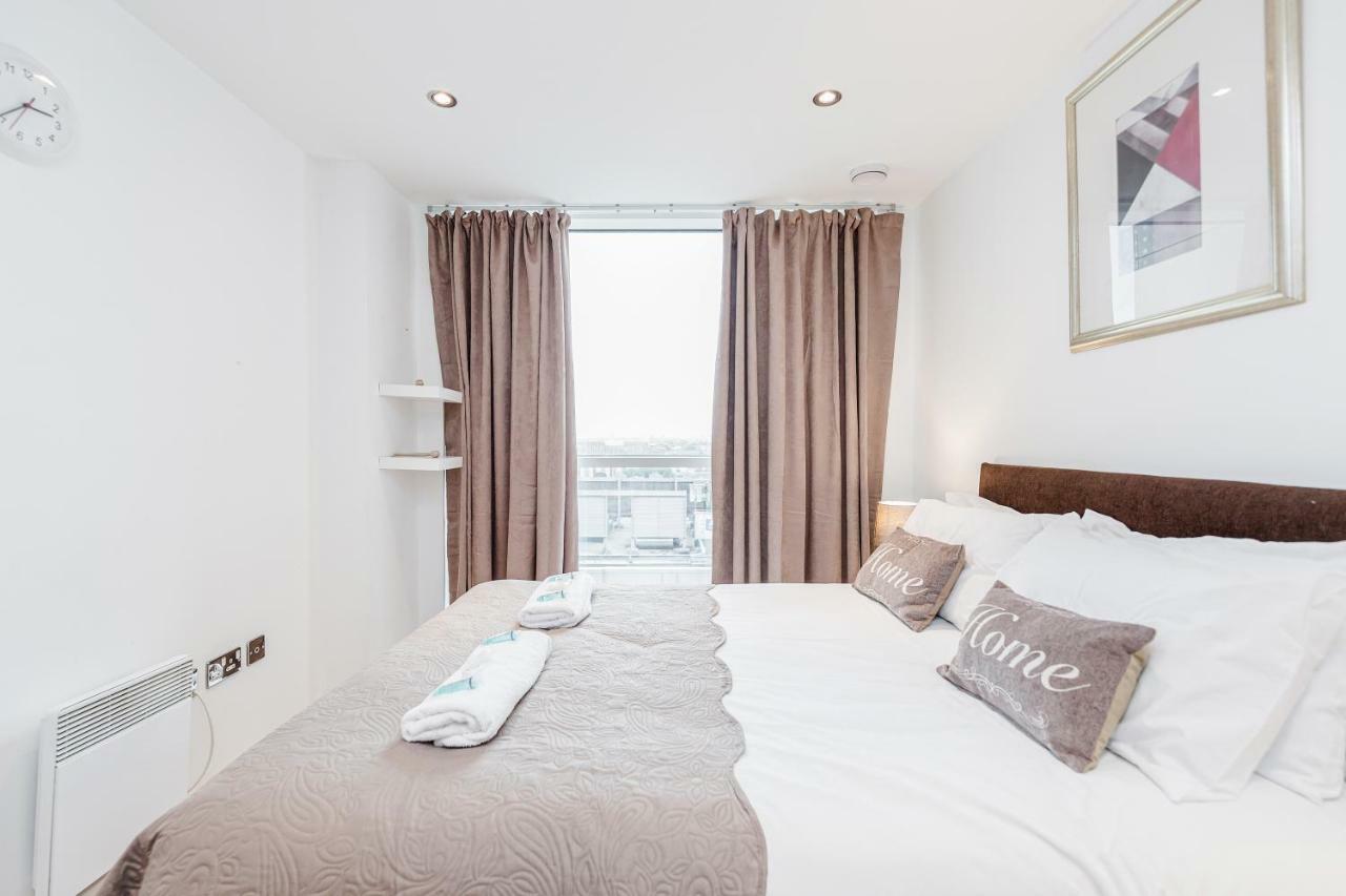 Premium Excel 3 & 2 Bedrooms London Exterior photo