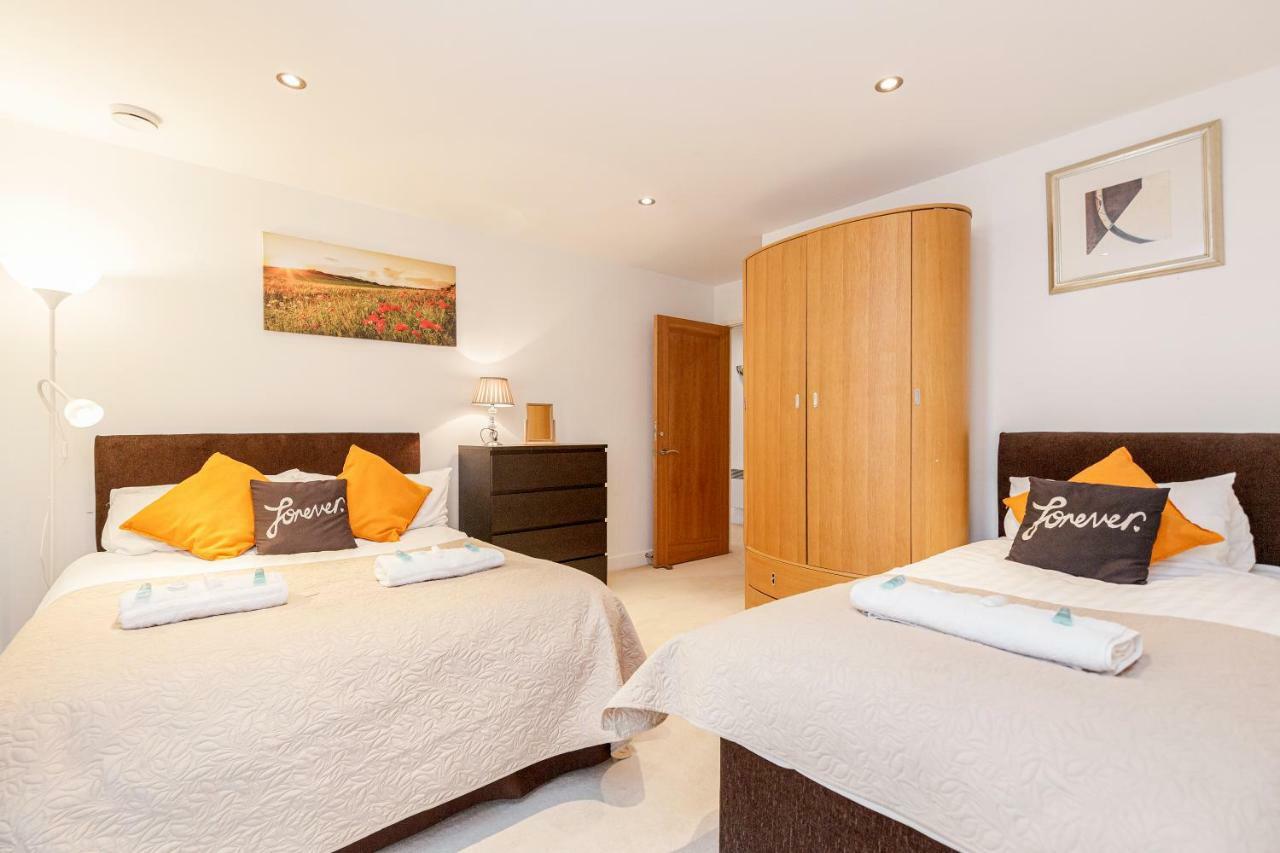 Premium Excel 3 & 2 Bedrooms London Exterior photo
