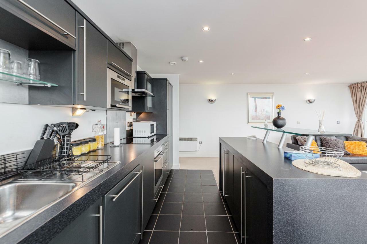 Premium Excel 3 & 2 Bedrooms London Exterior photo